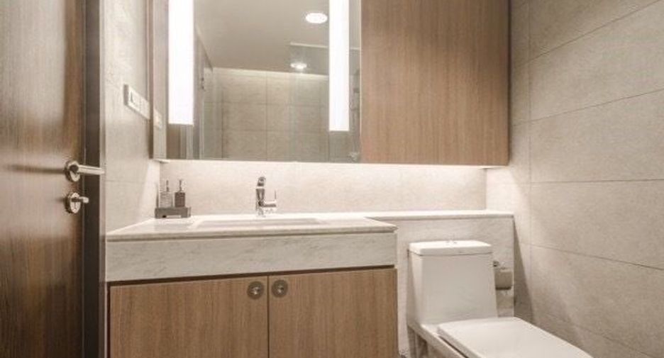For rent 3 ベッドルーム condo in Khlong Toei, Bangkok