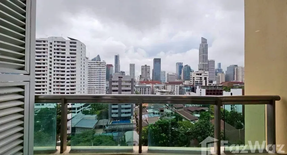 À louer 2 chambres condo à Watthana, Bangkok