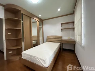 For rent 4 ベッドルーム house in Watthana, Bangkok