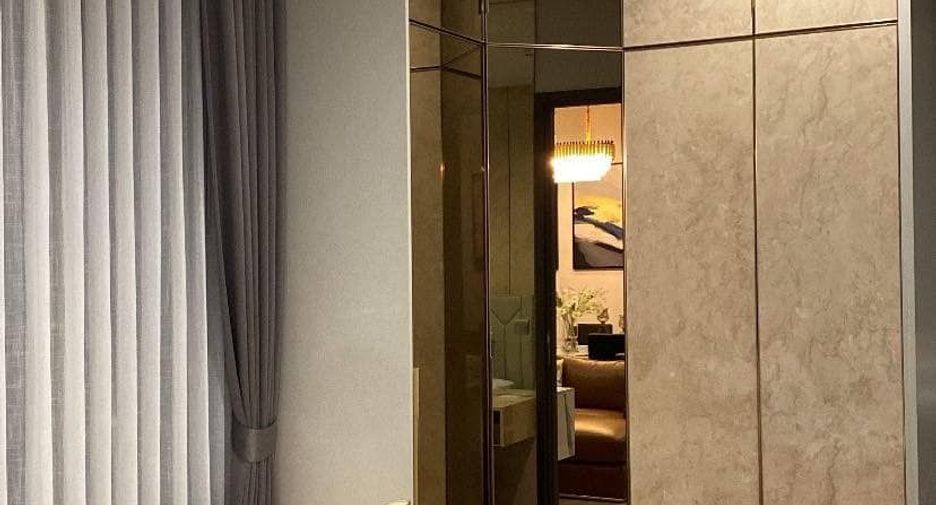 For rent 3 bedrooms condo in Bang Kho Laem, Bangkok