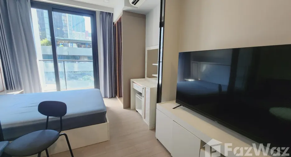 For rent studio condo in Huai Khwang, Bangkok