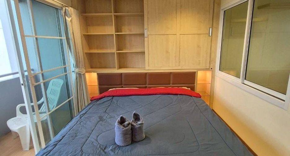 For rent 1 bed condo in Phaya Thai, Bangkok