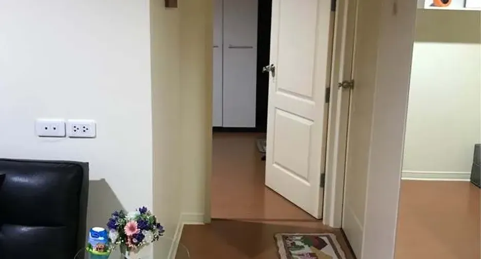 For rent 2 bedrooms condo in Khan Na Yao, Bangkok