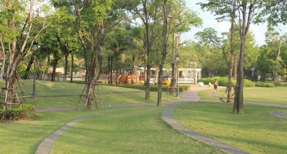 For sale and for rent 3 bedrooms house in Prawet, Bangkok