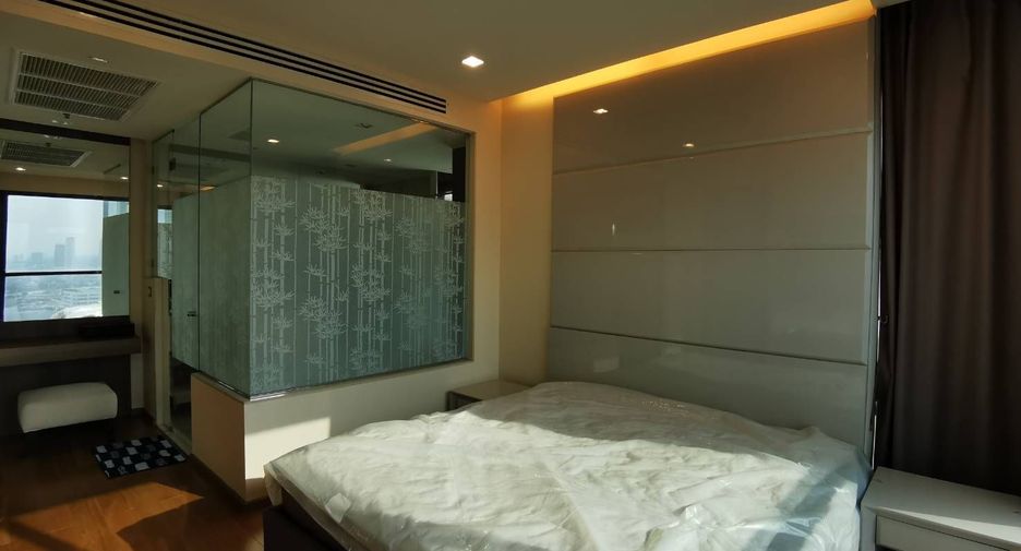 Продажа и аренда 2 спальни кондо в Сатхон, Бангкок
