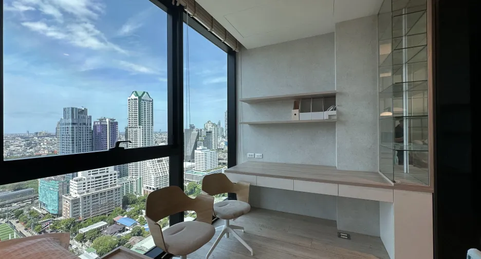 For rent 2 bedrooms condo in Sathon, Bangkok