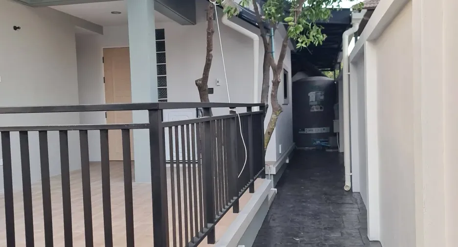 For rent 3 bedrooms house in Mueang Chiang Mai, Chiang Mai