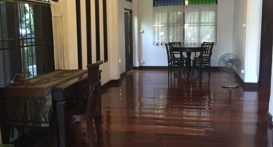 For sale 2 bedrooms house in Mueang Chiang Mai, Chiang Mai