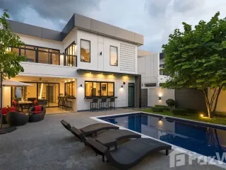 À vendre et à louer 4 chambres villa à Mueang Chiang Mai, Chiang Mai