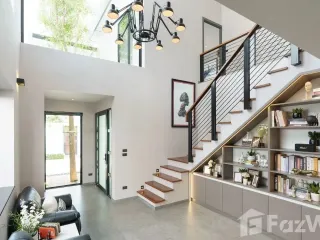 À vendre et à louer 4 chambres villa à Mueang Chiang Mai, Chiang Mai