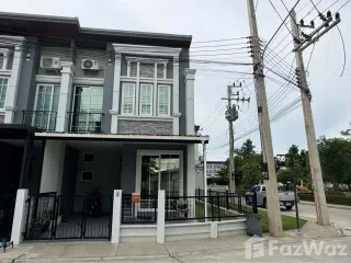 For Rent 3 Bedroom Townhouse In Mueang Chiang Mai