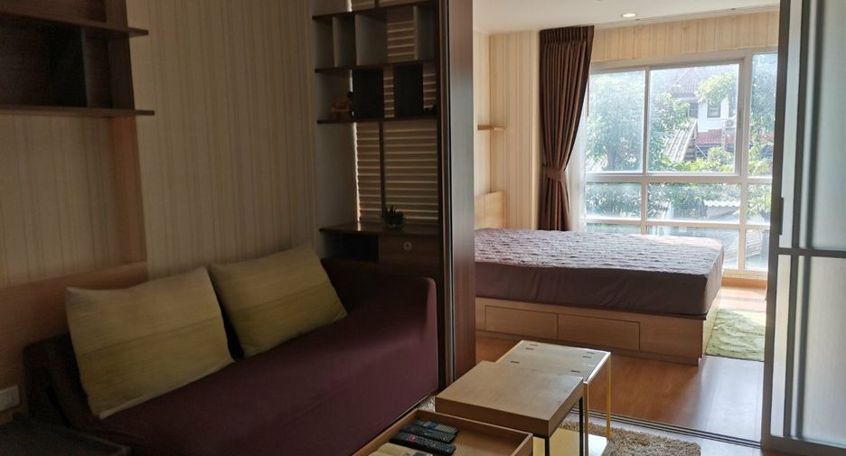 For rent 1 bed condo in Huai Khwang, Bangkok
