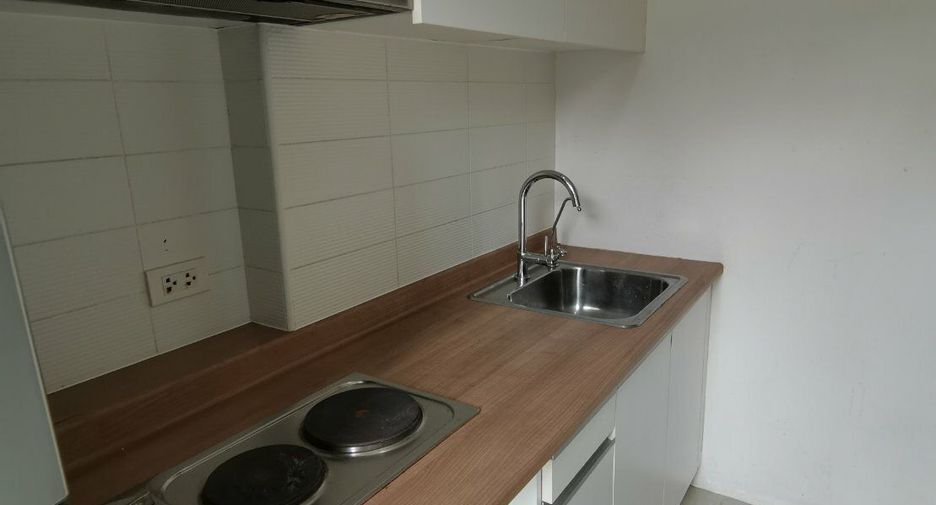 For rent 1 bed condo in Huai Khwang, Bangkok