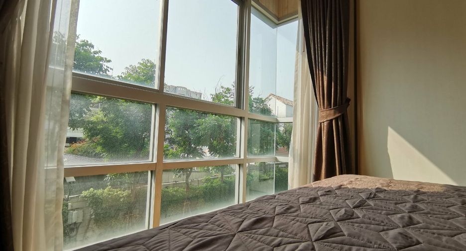 For rent 1 bed condo in Huai Khwang, Bangkok