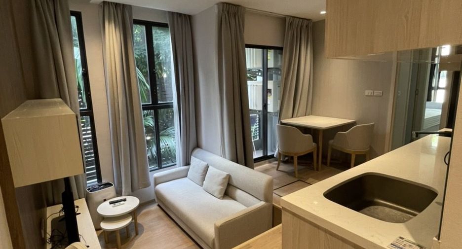 For rent 1 bed condo in Watthana, Bangkok