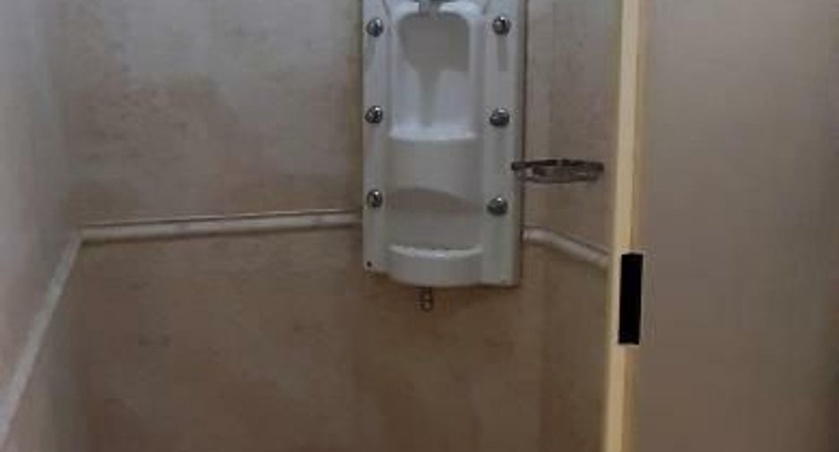 For rent 3 ベッドルーム condo in Khlong Toei, Bangkok