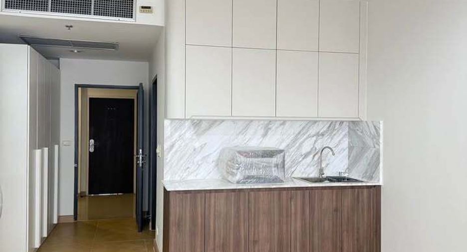For rent 1 bed condo in Pathum Wan, Bangkok