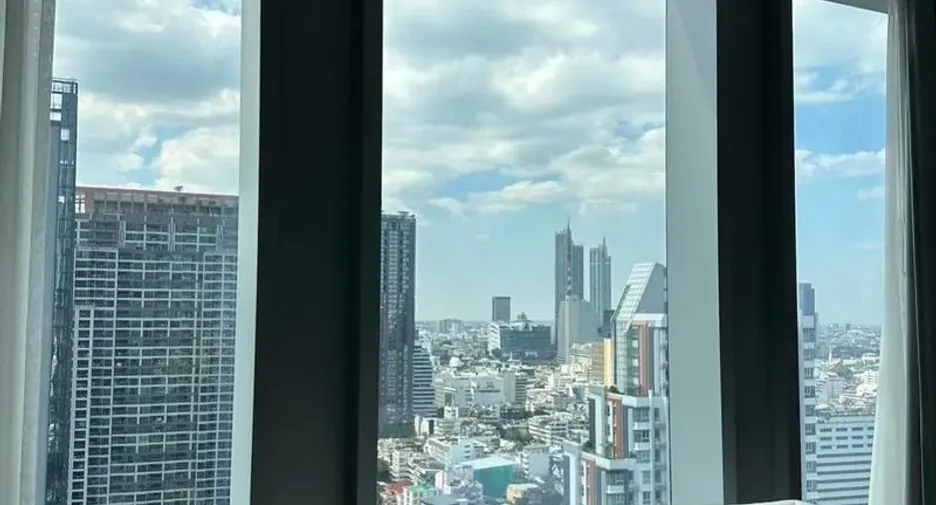 Condo en alquiler de 2 habitaciones en Sathon, Bangkok