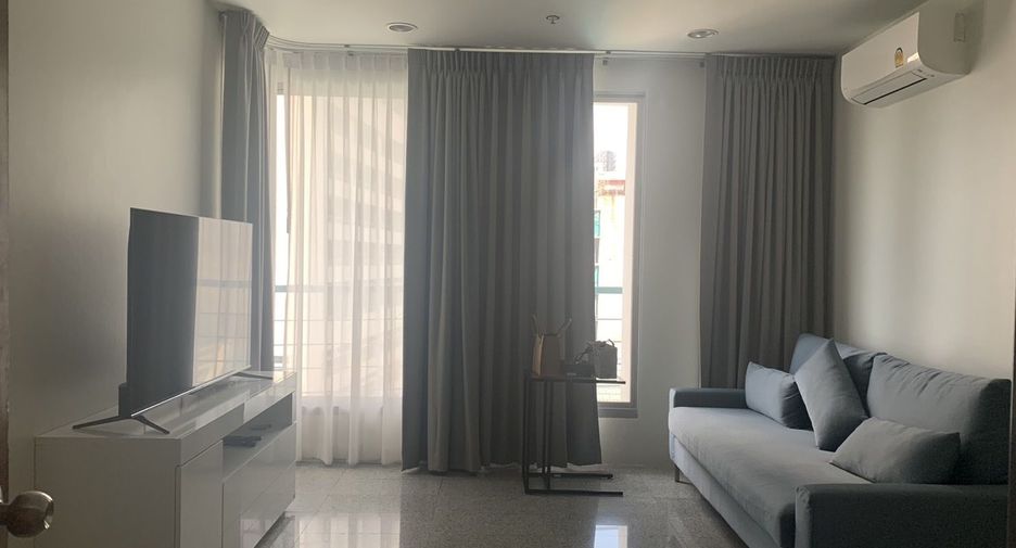 For rent 2 bedrooms condo in Sathon, Bangkok