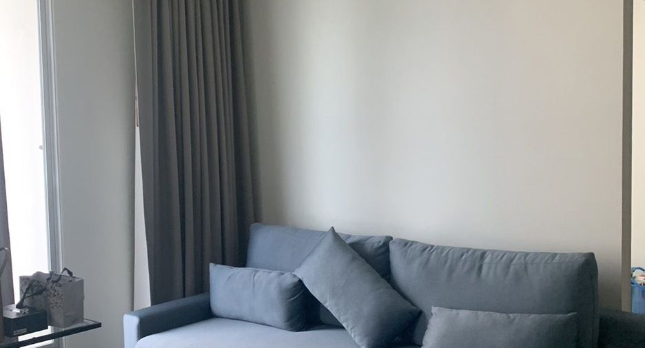 For rent 2 bedrooms condo in Sathon, Bangkok