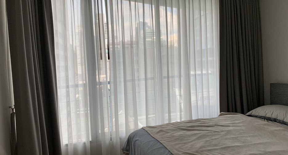 For rent 2 bedrooms condo in Sathon, Bangkok