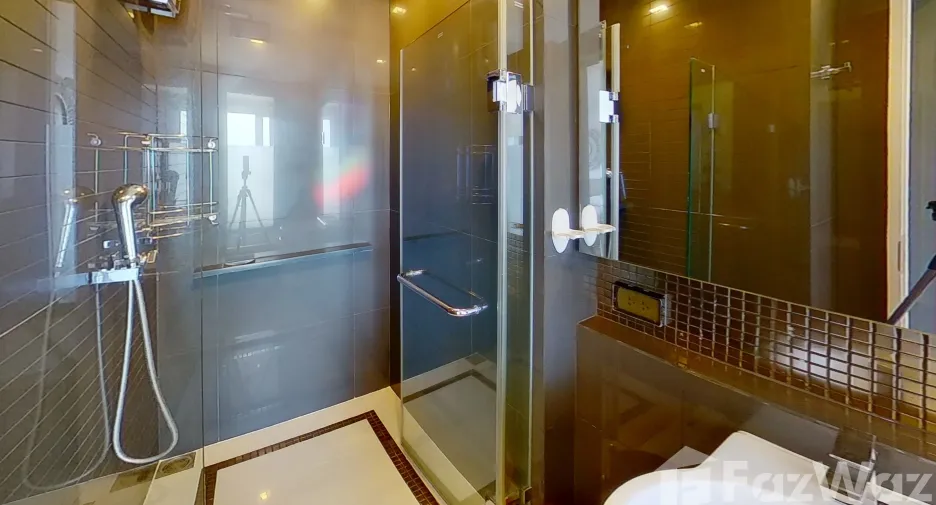 For rent 1 bed condo in Phra Khanong, Bangkok