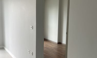 For rent 1 bed condo in Ratchathewi, Bangkok