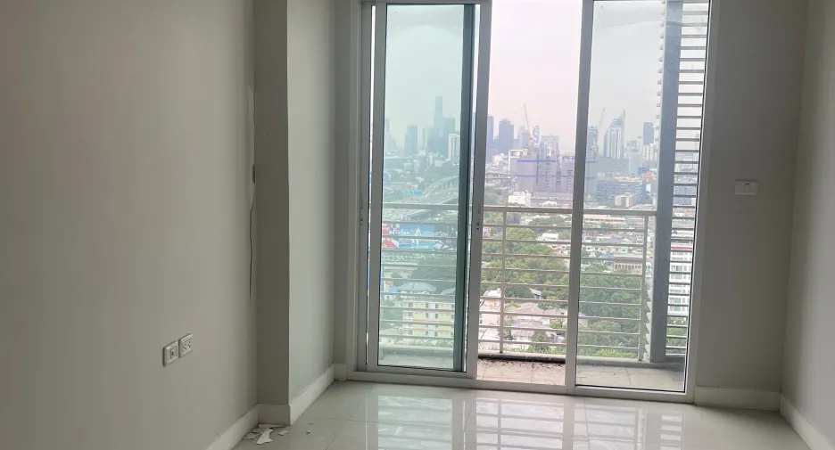 For rent 1 bed condo in Ratchathewi, Bangkok