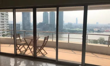 Condo en alquiler de 2 habitaciones en Sathon, Bangkok