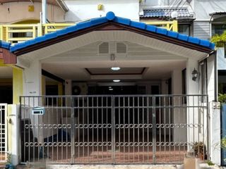 Reihenhaus zur Miete mit 3 Zimmer in Suan Luang, Bangkok