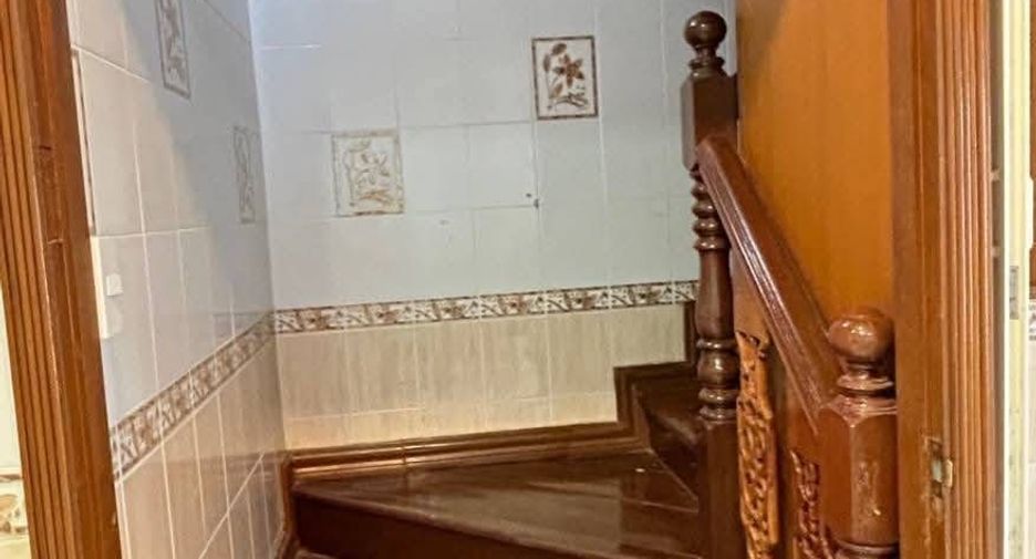 For rent 3 ベッドルーム townhouse in Suan Luang, Bangkok