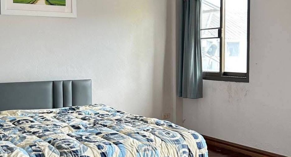 For rent 3 ベッドルーム townhouse in Suan Luang, Bangkok