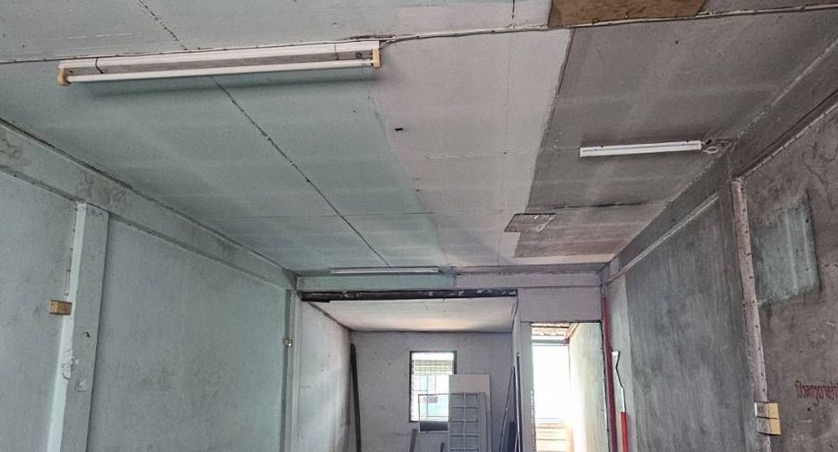 Gewerbefläche zur Miete in Bang Kapi, Bangkok