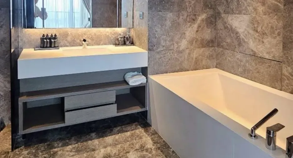 Wohnung zur Miete mit 1 Zimmer in Khlong San, Bangkok