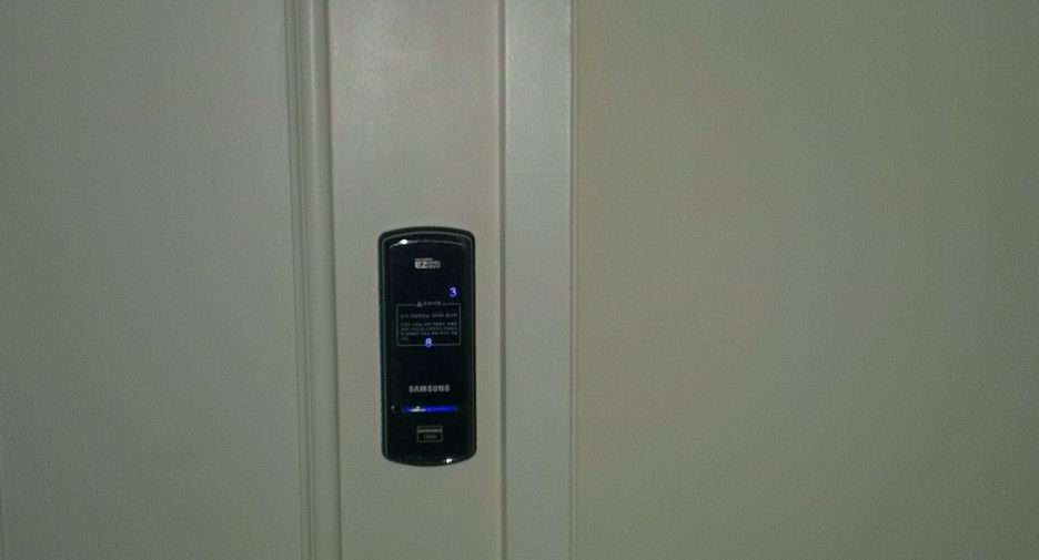 For rent 1 bed condo in Thon Buri, Bangkok