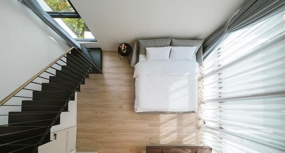 Casa en alquiler de 4 habitaciones en Saphan Sung, Bangkok