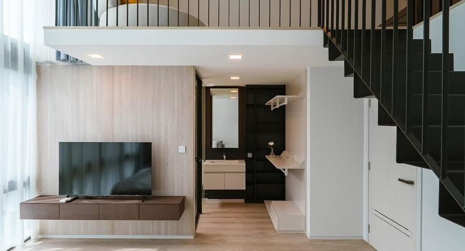 Casa en alquiler de 4 habitaciones en Saphan Sung, Bangkok