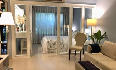 For rent 1 bed condo in Yan Nawa, Bangkok