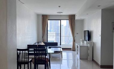 Condo en alquiler de 3 habitaciones en Watthana, Bangkok