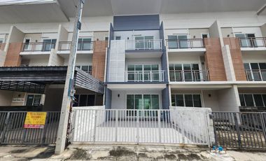 ให้เช่า 3 ห้องนอน ทาวน์เฮ้าส์ ใน บางเขน, กรุงเทพฯ