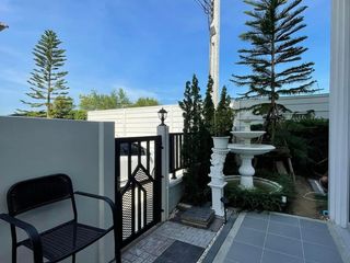 For rent 4 bedrooms house in Khlong Sam Wa, Bangkok