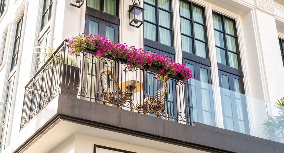 Haus zur Miete mit 4 Zimmer in Watthana, Bangkok