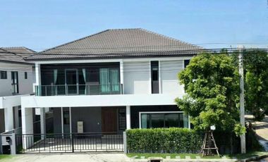 For rent 4 bedrooms house in Don Mueang, Bangkok