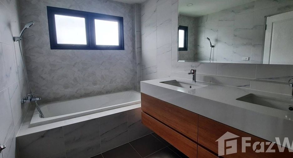 For rent 4 bedrooms house in Don Mueang, Bangkok