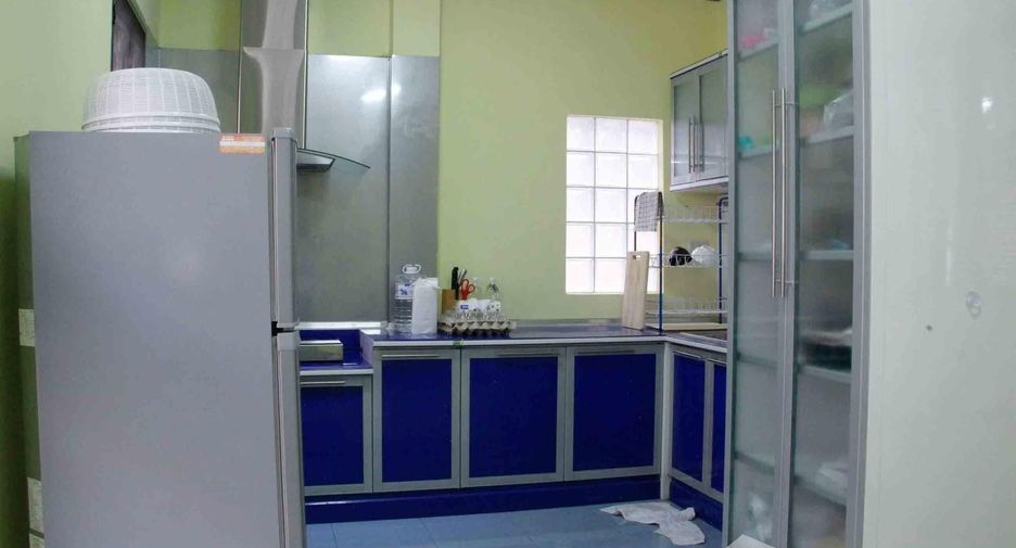 For rent 3 bedrooms house in Khlong Sam Wa, Bangkok
