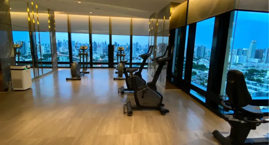 For rent 1 bed condo in Khlong Toei, Bangkok