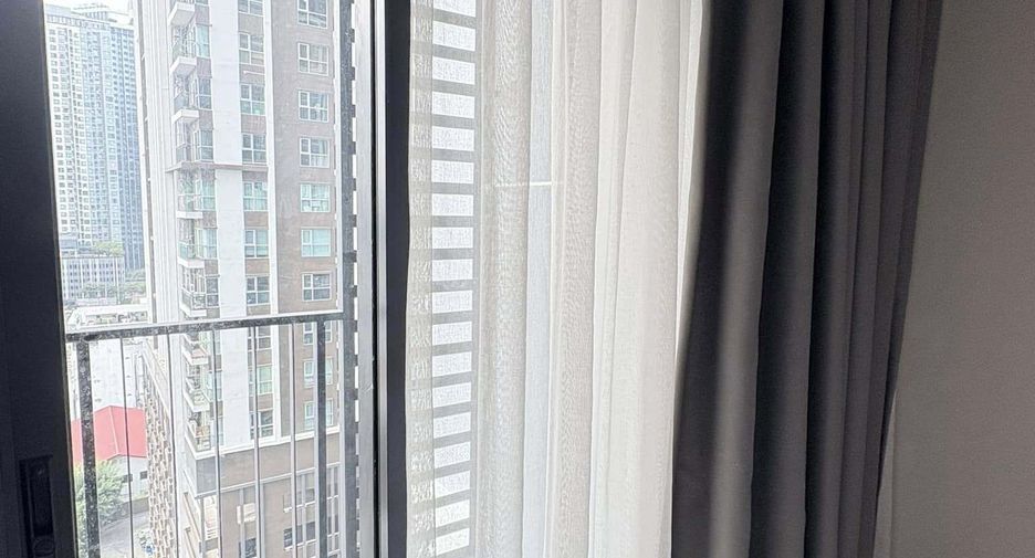 For rent studio condo in Huai Khwang, Bangkok