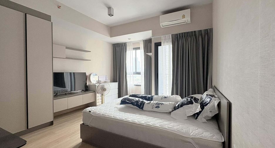 For rent studio condo in Huai Khwang, Bangkok