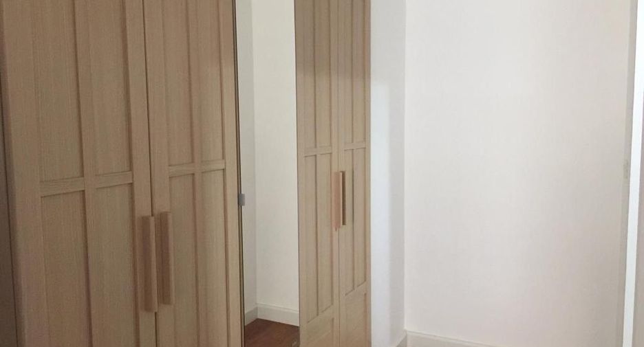 For rent 1 bed condo in Pathum Wan, Bangkok
