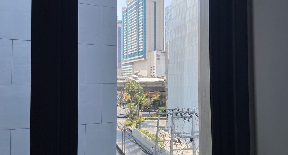 Wohnung zur Miete mit 2 Zimmer in Khlong Toei, Bangkok